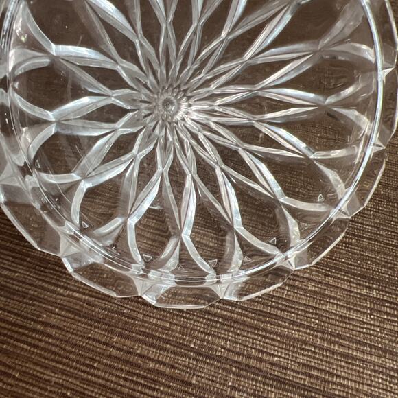 Vintage Hershey’s Kiss Crystal Candy Dish – Shannon Crystal by Godinger –5″ Tall - Picture 8 of 8